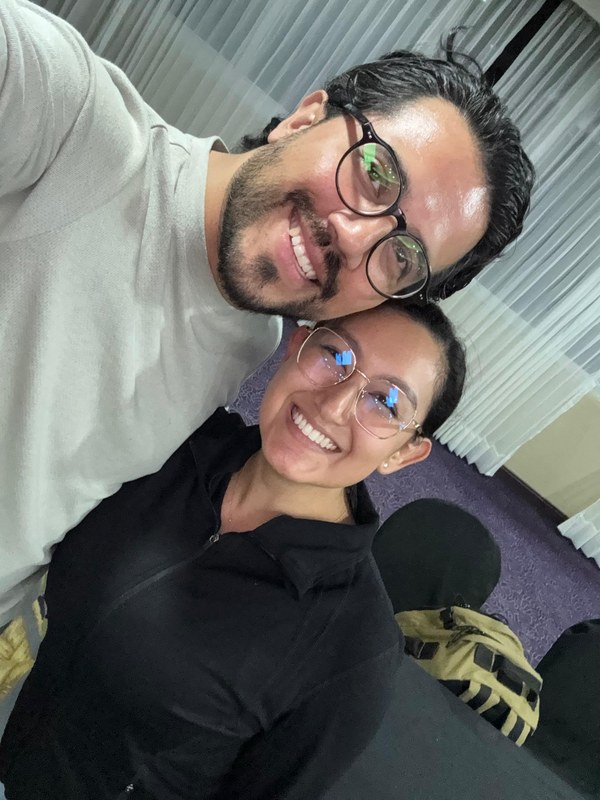 Nohelia con Álvaro Noriega